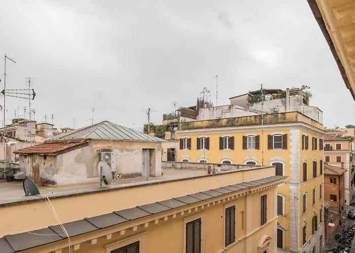 Warm Apt In Ancient Building In Vatican-P S Pietro